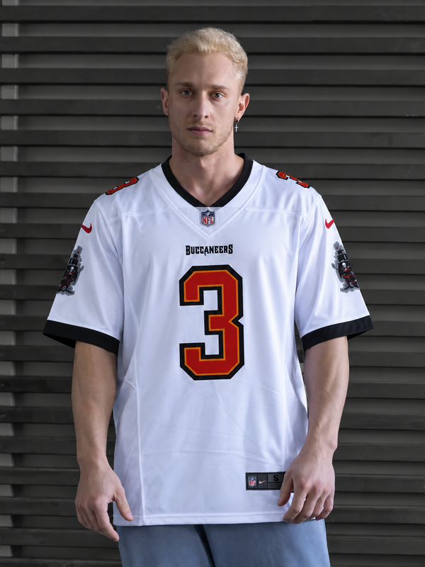 Tampa Bay Buccaneers - Rueben Bain Jr. - White front view